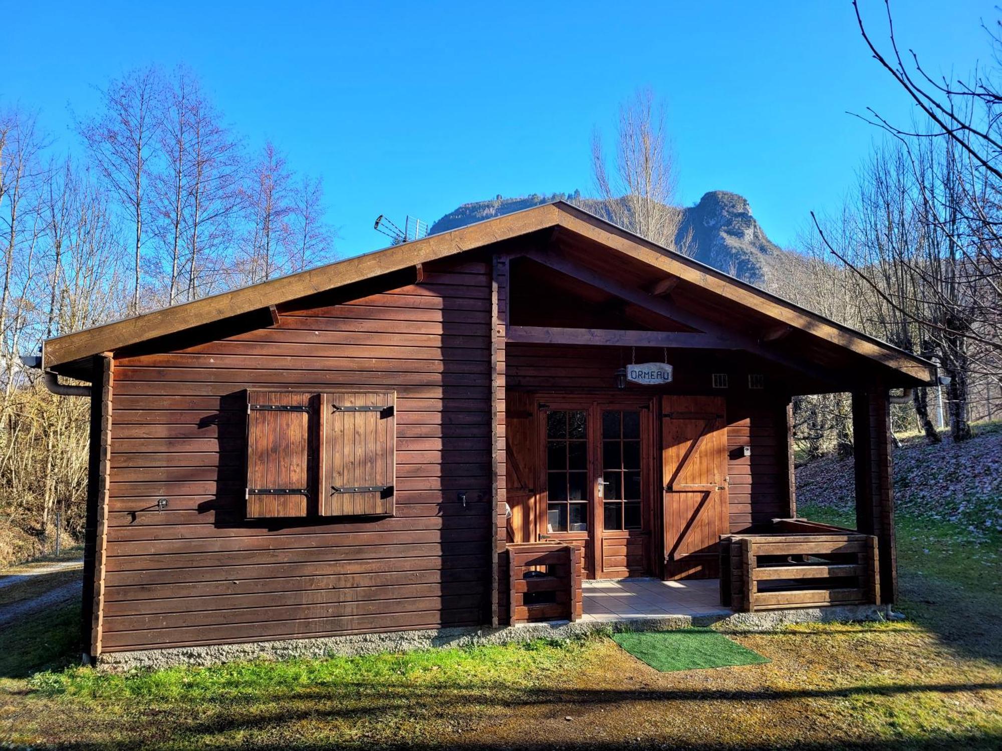 Les Chalets De Montorgueil Bedeilhac-et-Aynat Exterior photo